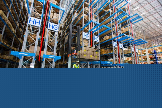 very narrow aisle warehouse shelving - Krost shelving and racking