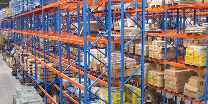 Selective-pallet-racking01-1 Comparison of selective storage racking vs. mobile shelving in a warehouse and mobile shelving in an warehouse setting