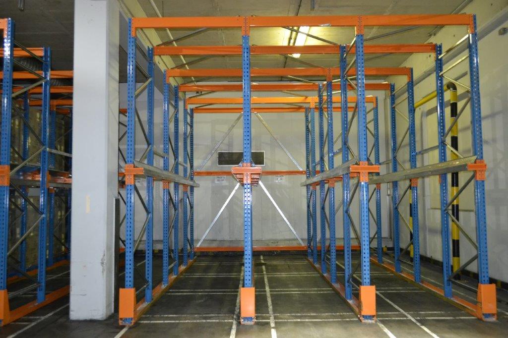 Drive-in racking system in a warehouse