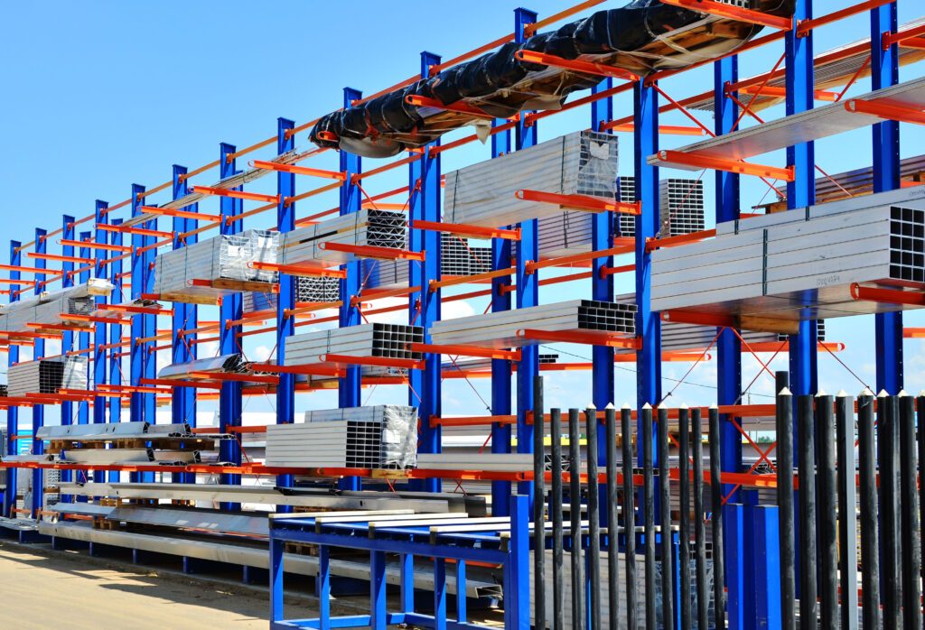 Cantilever racking storing steel tube and pipe in an outdoor yard